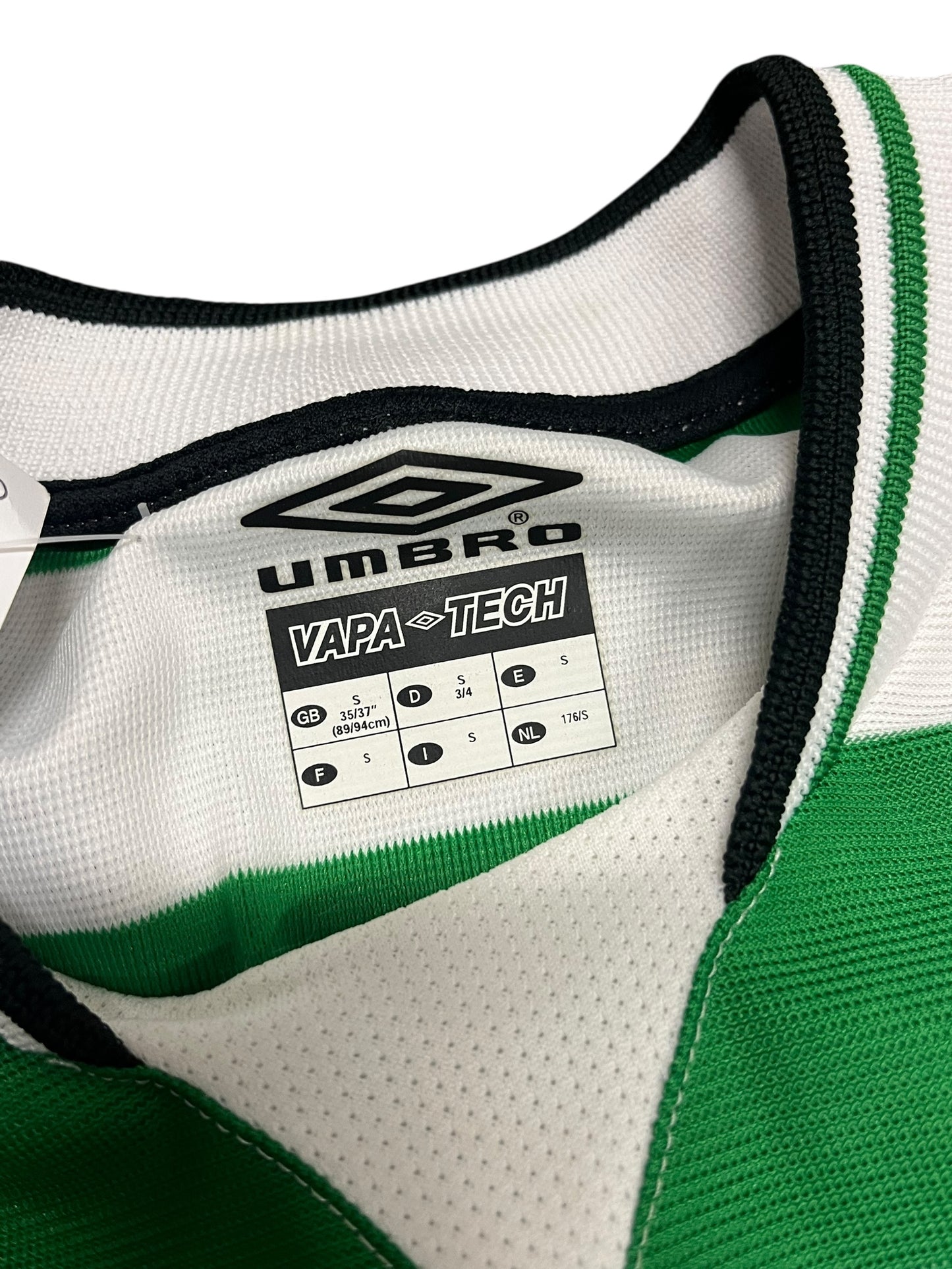 S/M - Celtic FC Umbro Jersey Long Sleeve 2001-2003