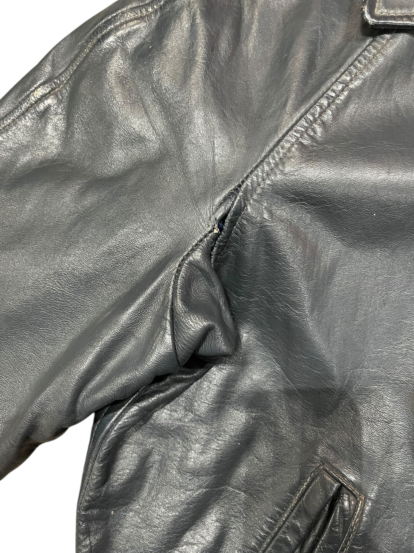 M - 1960s Seder Genuine Leather Car Coat Made In Canada