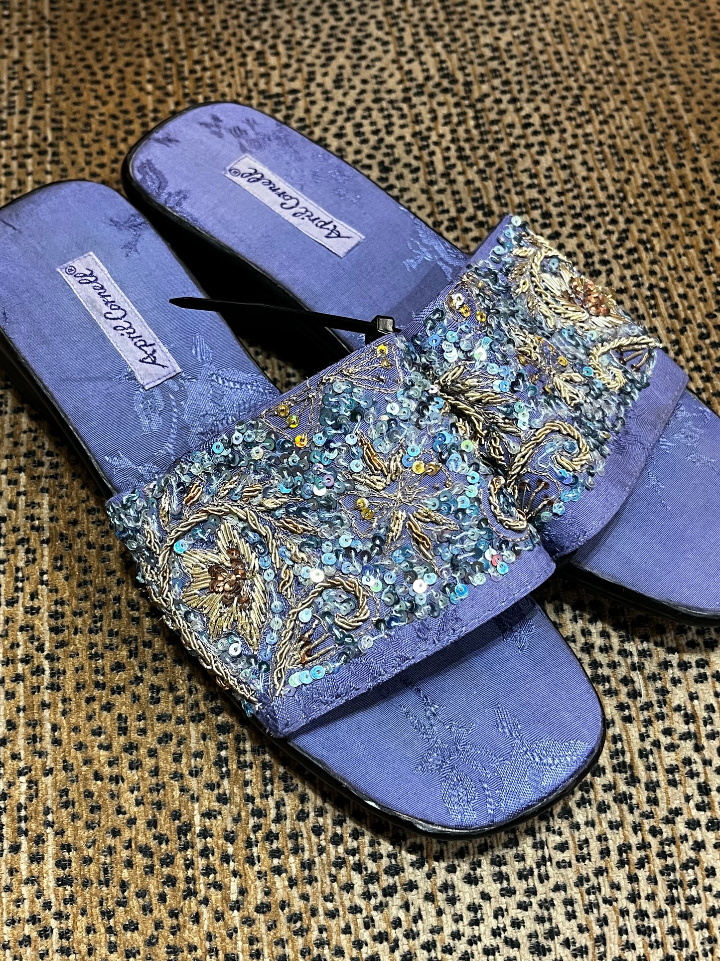 SZ 8.5 - 90s April Cornell Beaded Sandal