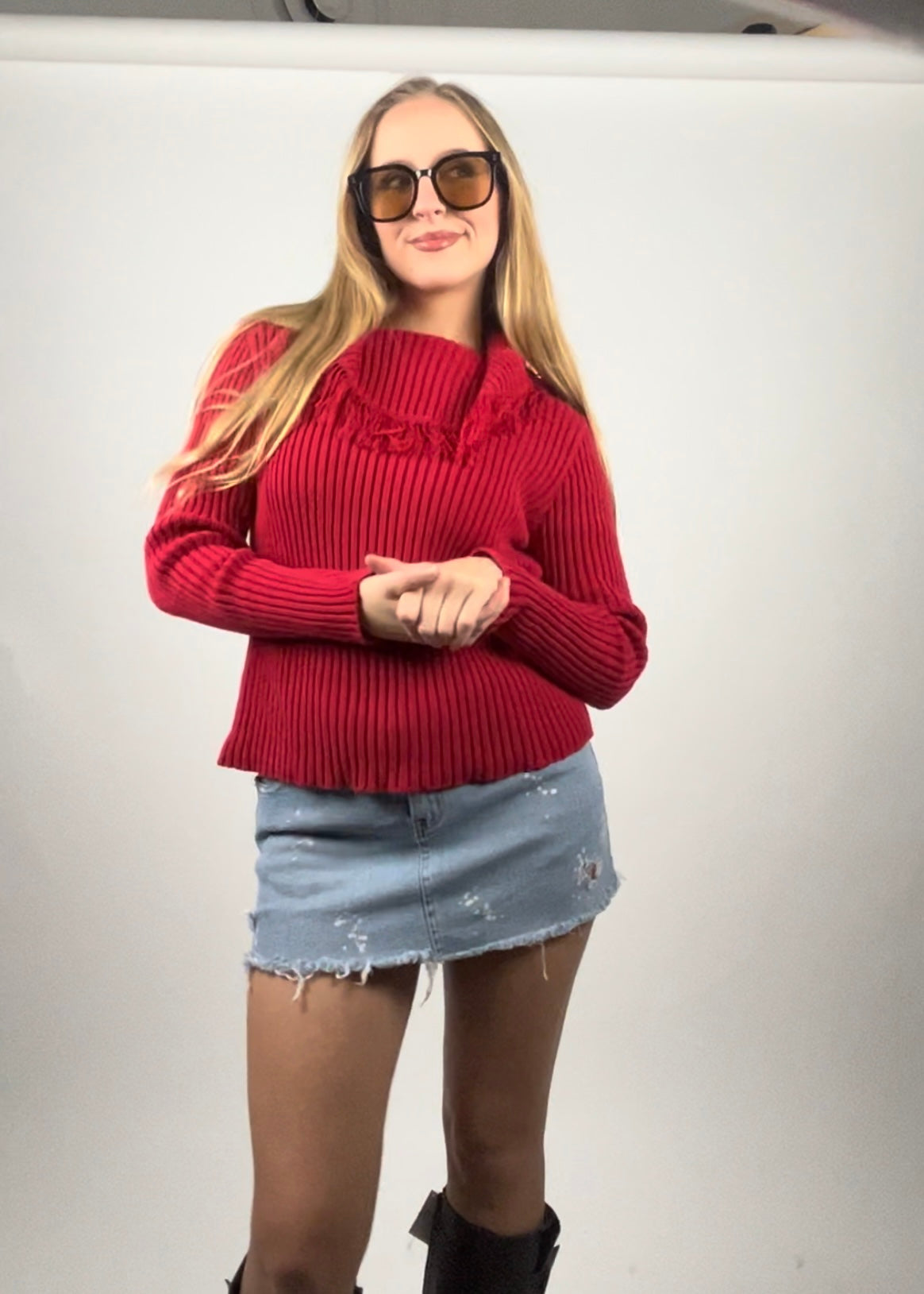 Twirl 90s Frayed Collar Red Knit Sweater