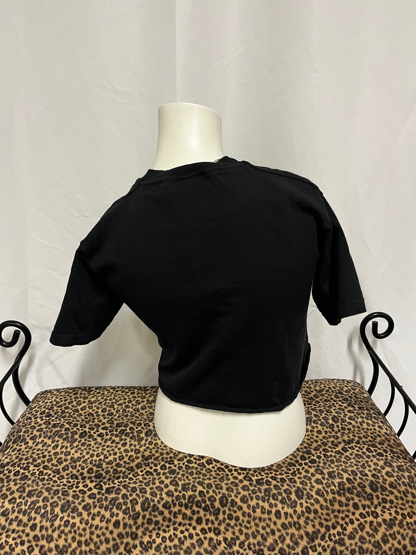 M - The Beatles Cropped Tee