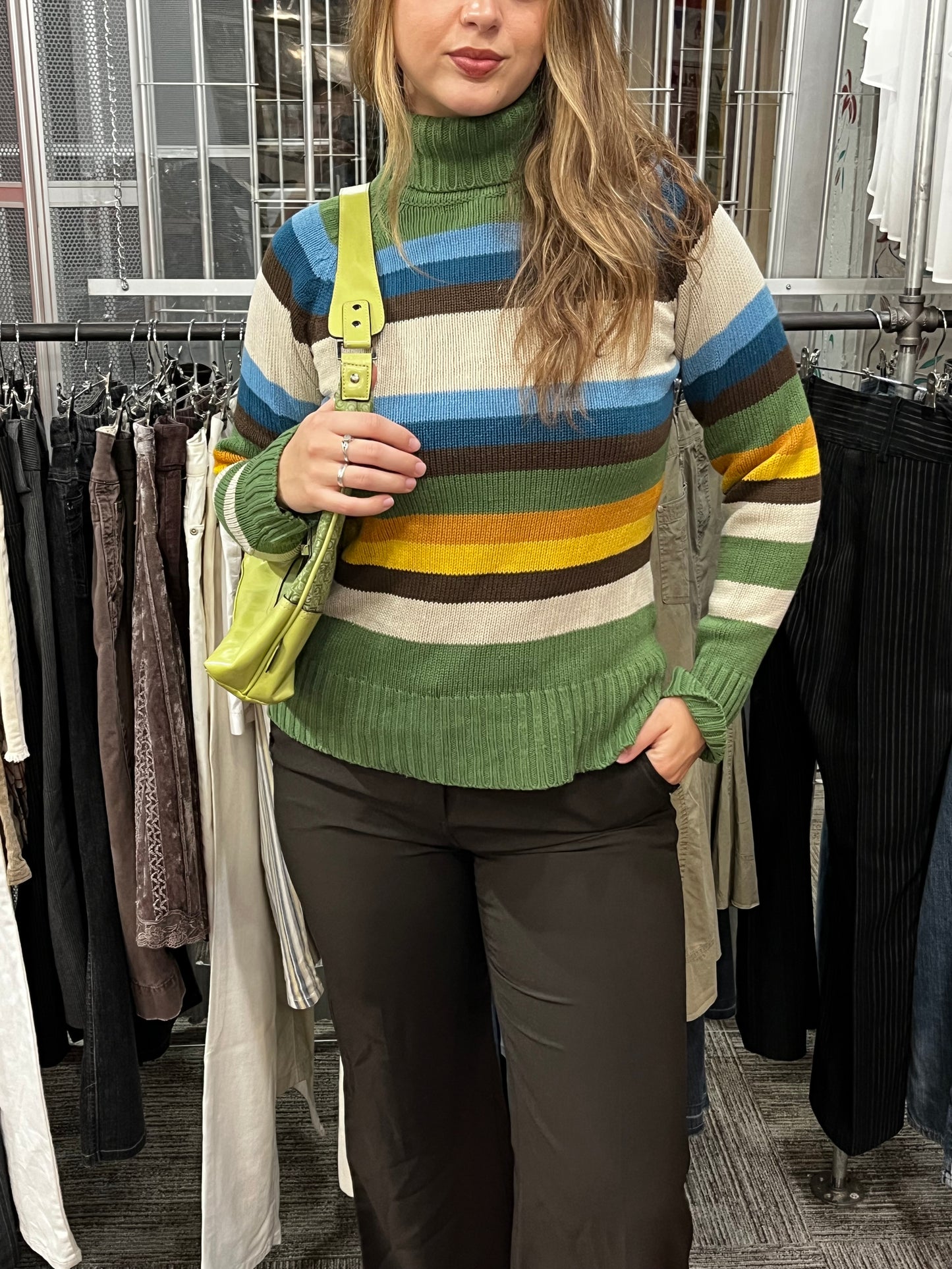 M - Suzy 2000s Striped Knit Turtleneck