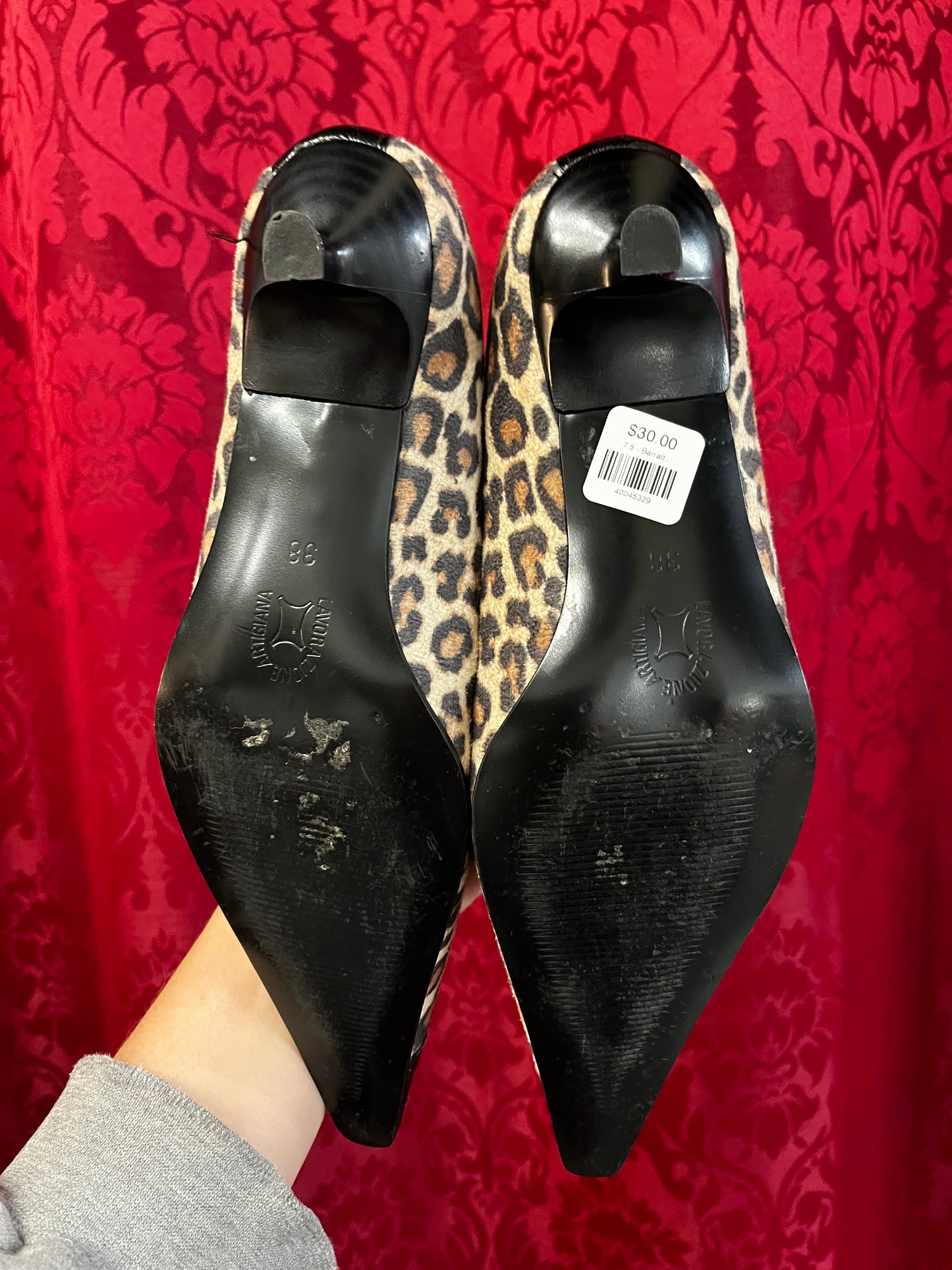 SZ 7.5 - Barratts Vintage Leopard Kitten Heel