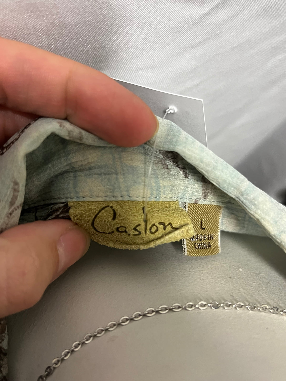 L - Caslon 2000s Floral Sheer Button Blouse