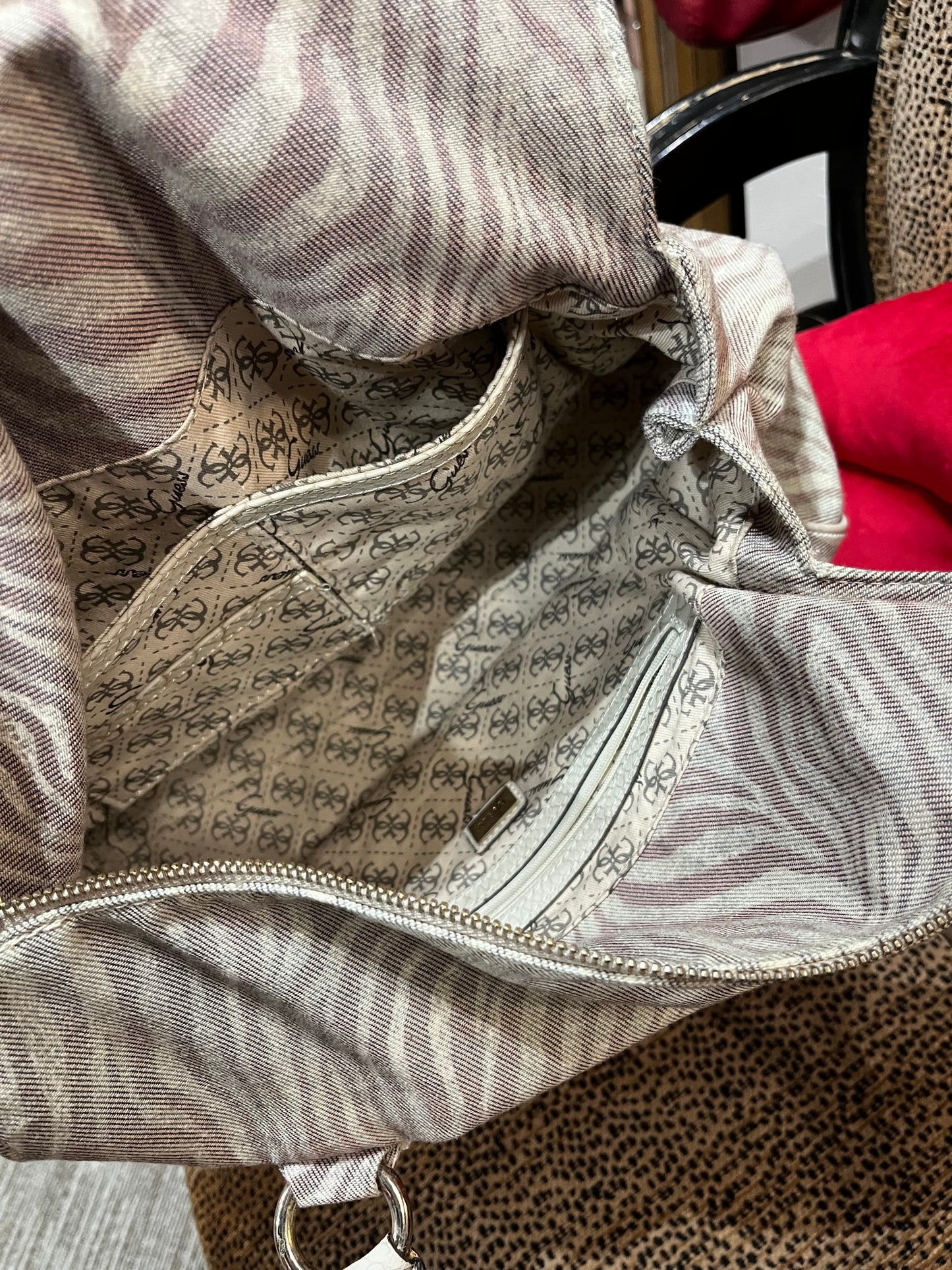 2000s Guess Patterned Purse