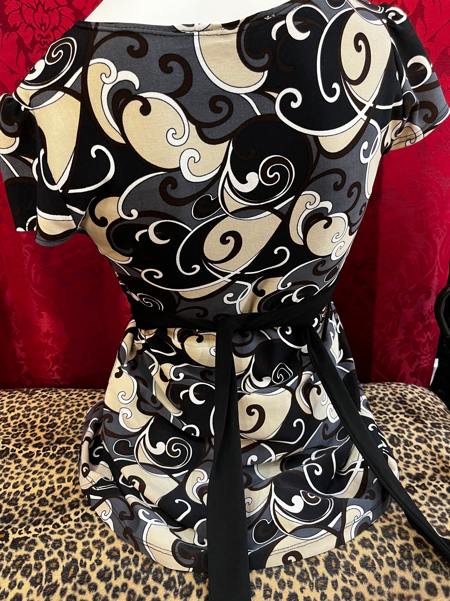 M - Kismet 2000s Funky Belted Top