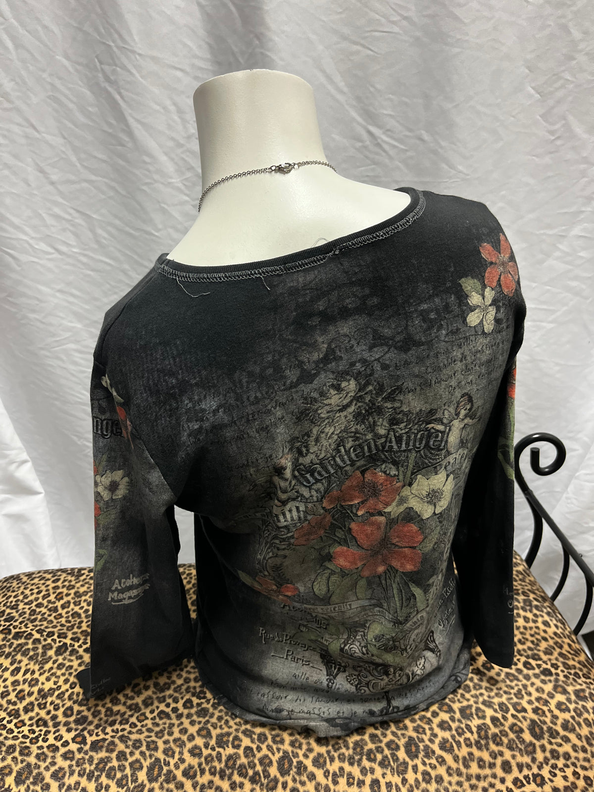 M - Cactus Garden Angel 3/4 Sleeve Graphic Top
