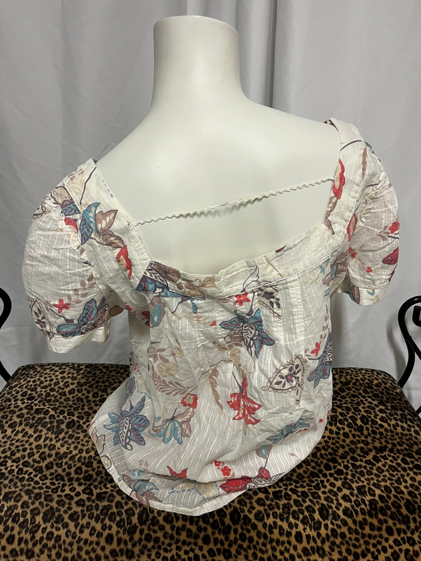 L - Guess Jeans Floral Blouse