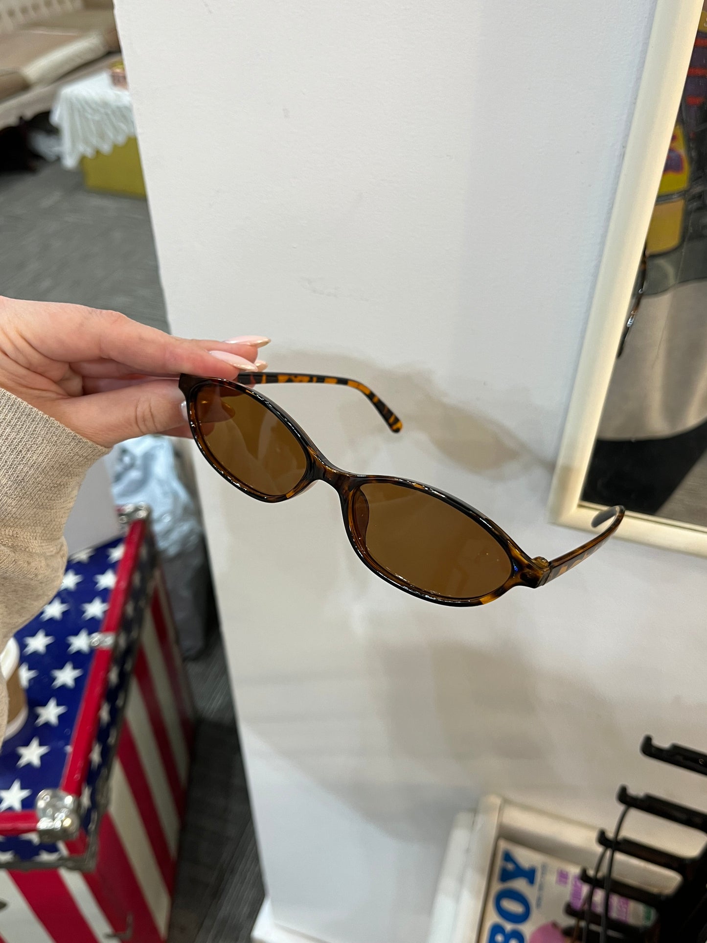 Sunnies - 90s Style Small Frame