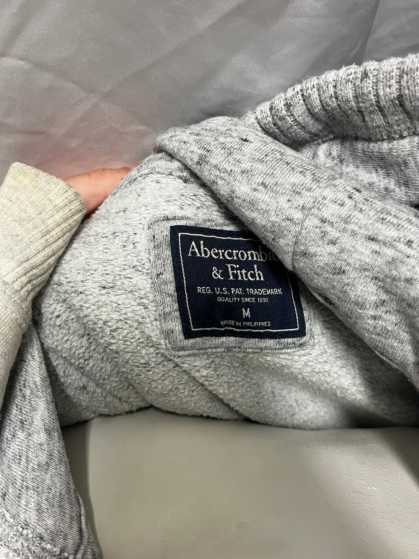 M - Abercrombie & Fitch Y2K Applique Zip Hoodie