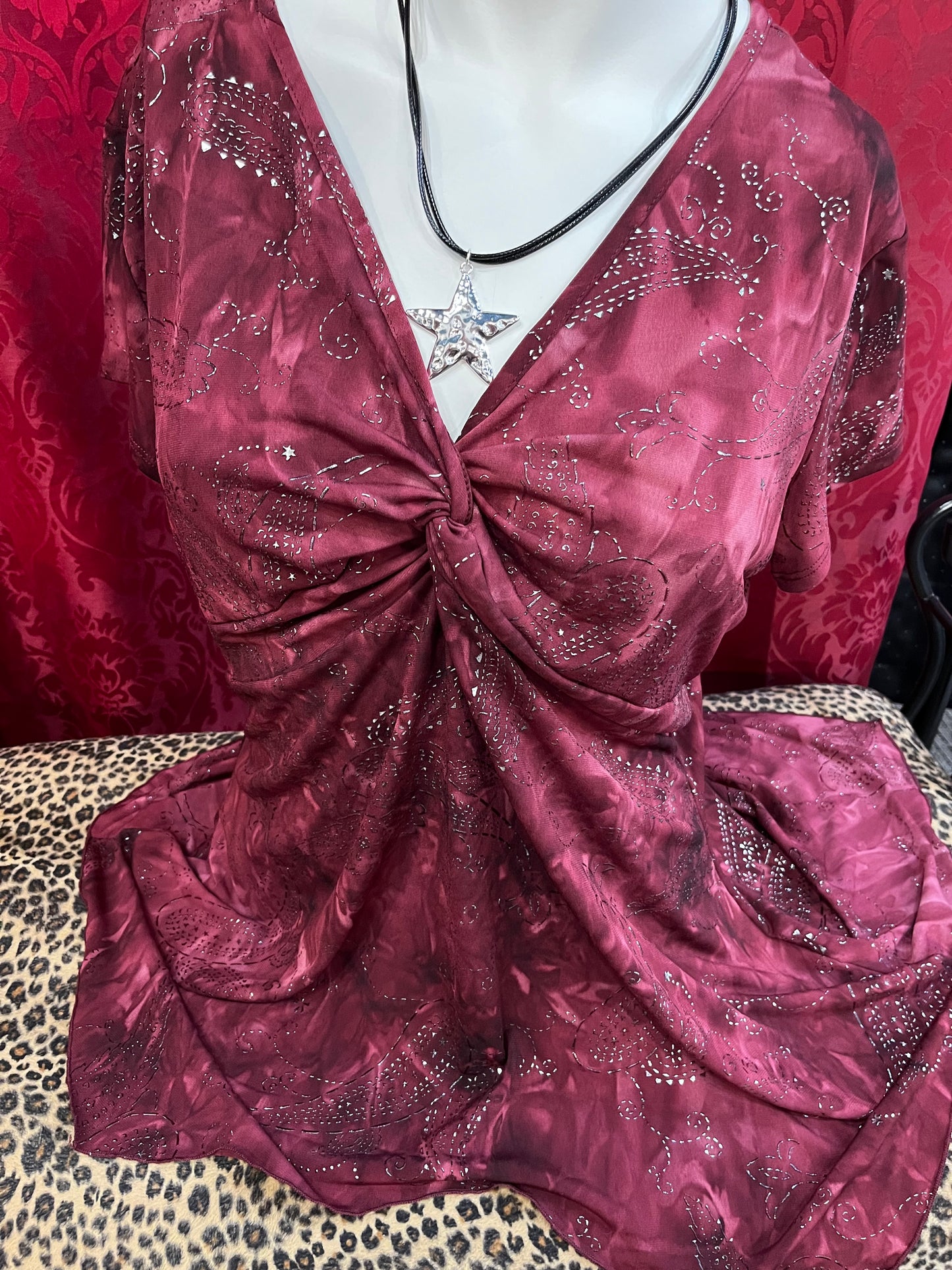 XL - Y2K Mariposa Knot Top