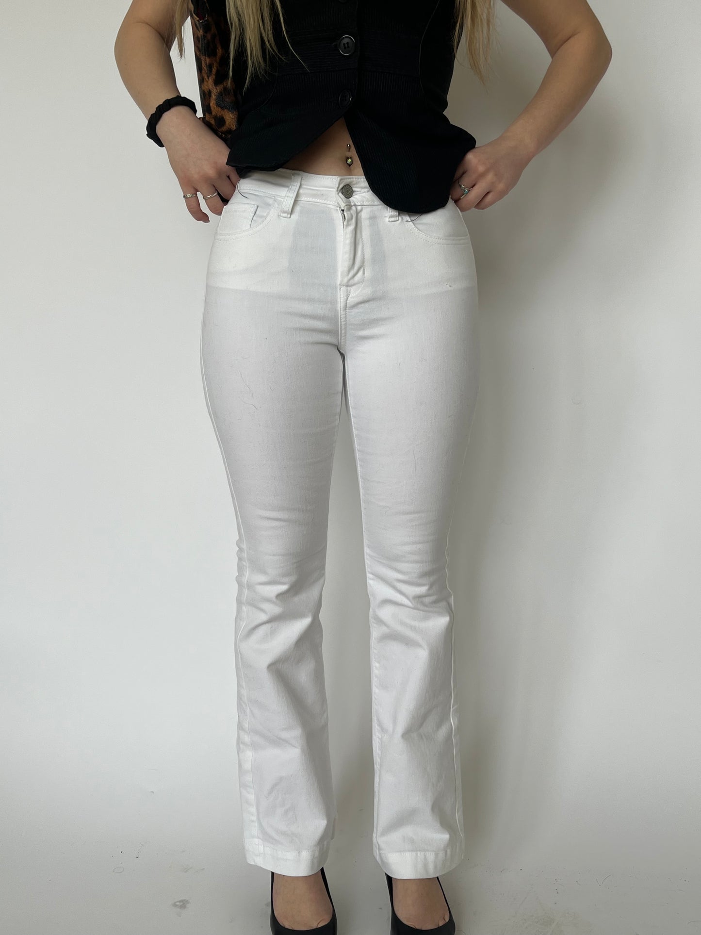 Wide Leg White Jeans by Banana Republic