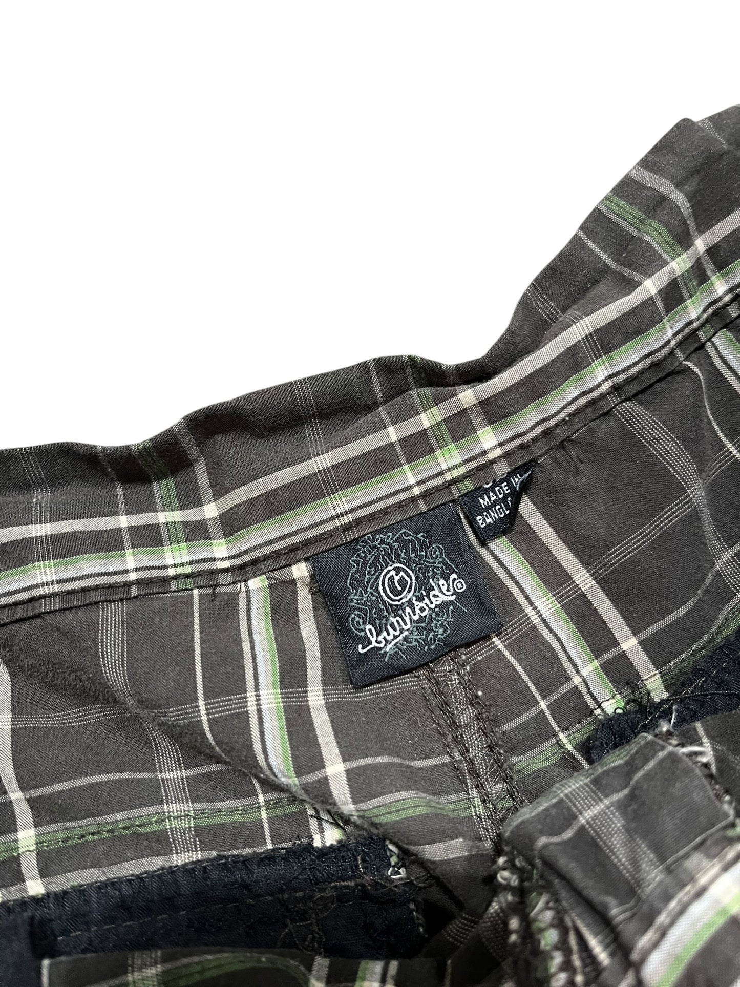 32" - Burnside 2000s Plaid Cargo Shorts