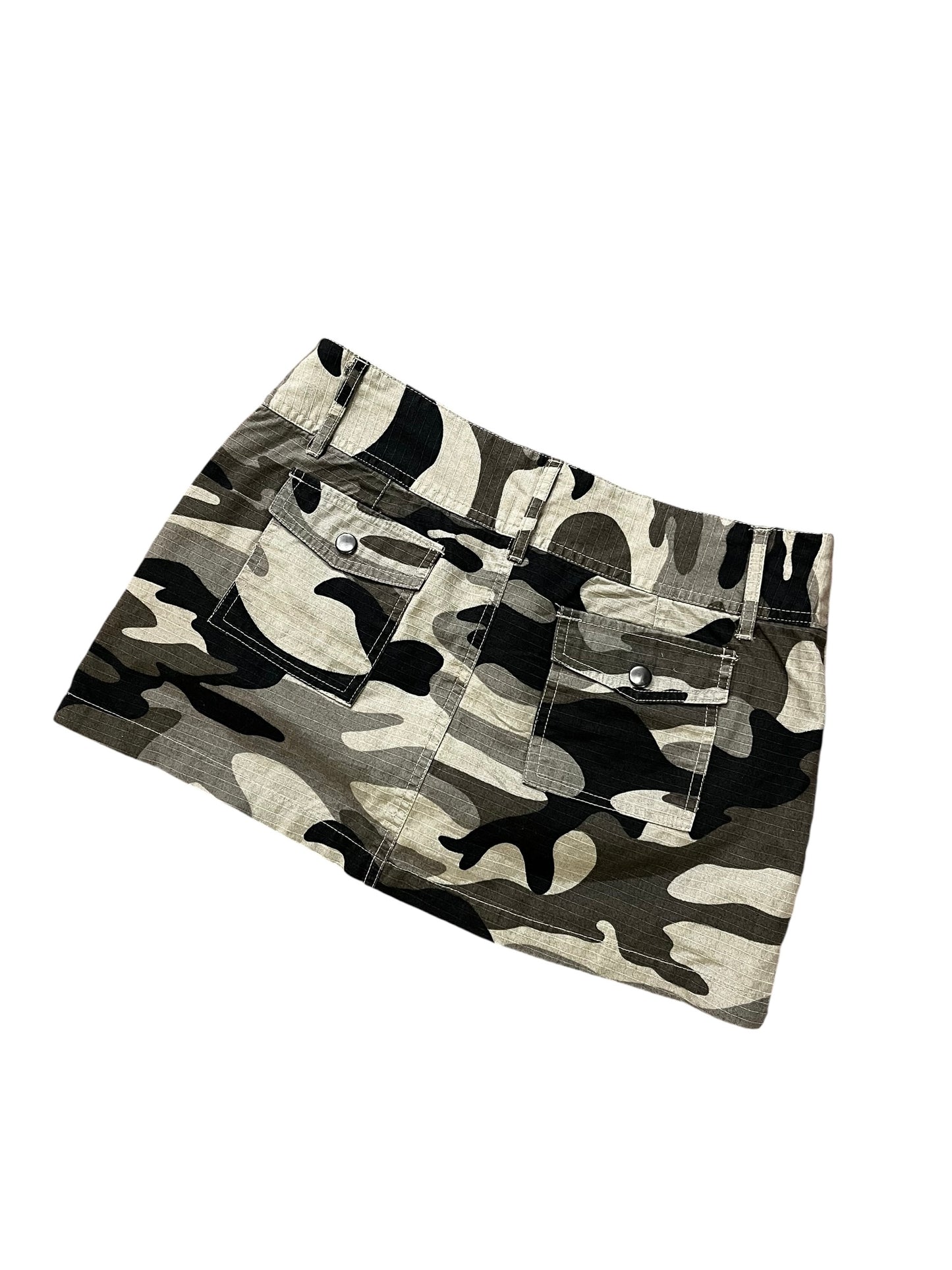 SZ 5 - Digit@l Y2K Camo Mini Skirt