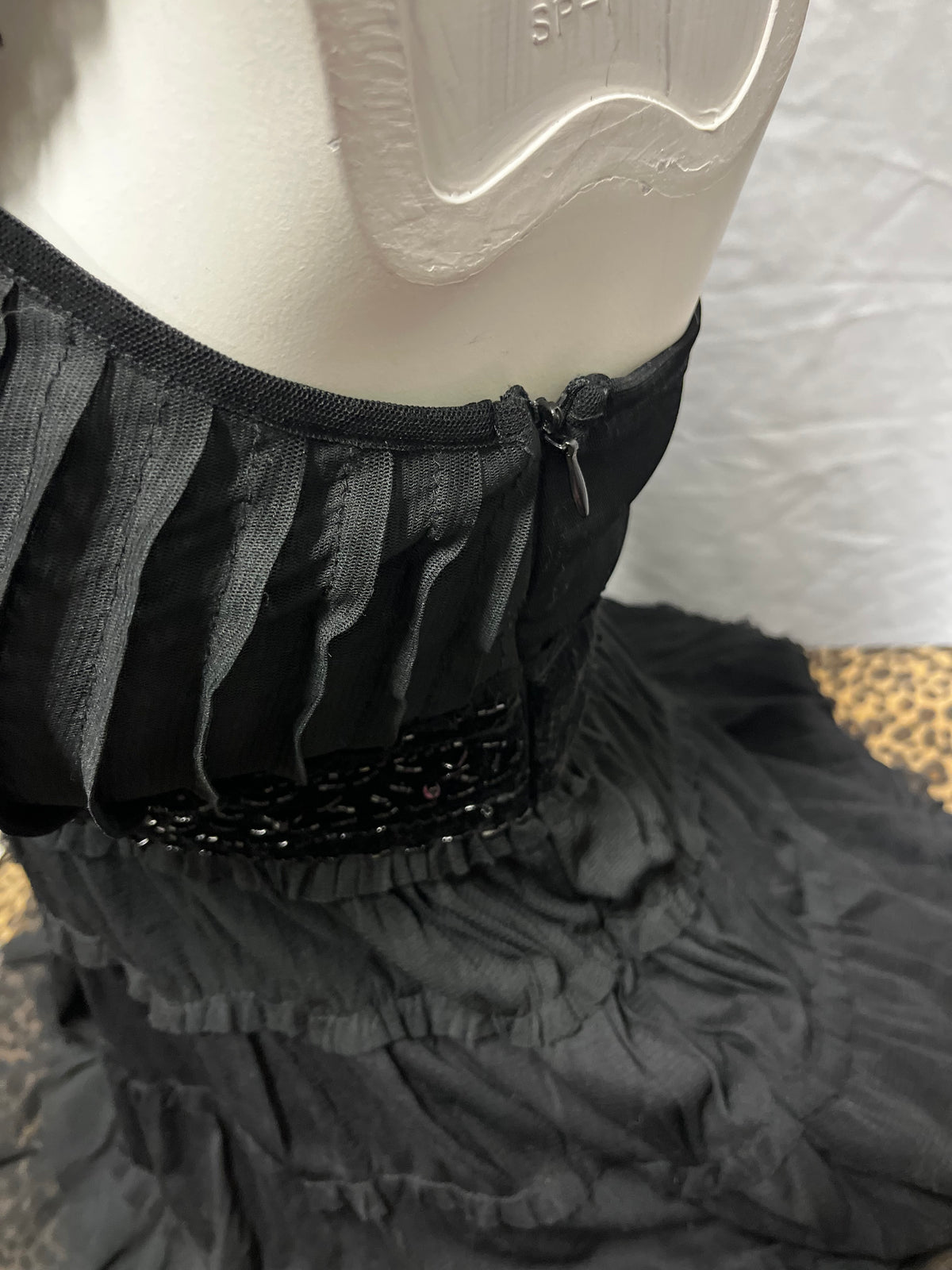 M - Forever 21 Y2K Beaded Tiered Cami Top