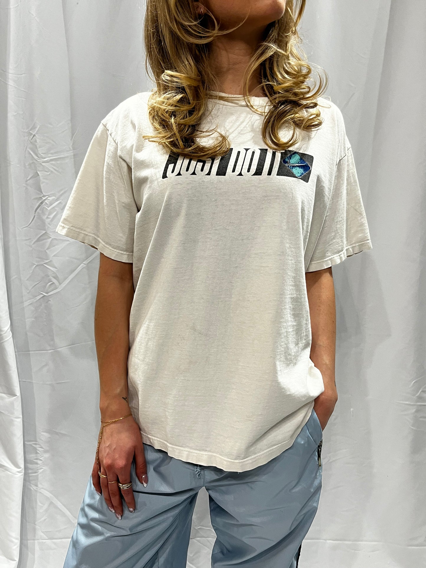 Nike 90's "Just Do It" Graphic Tee