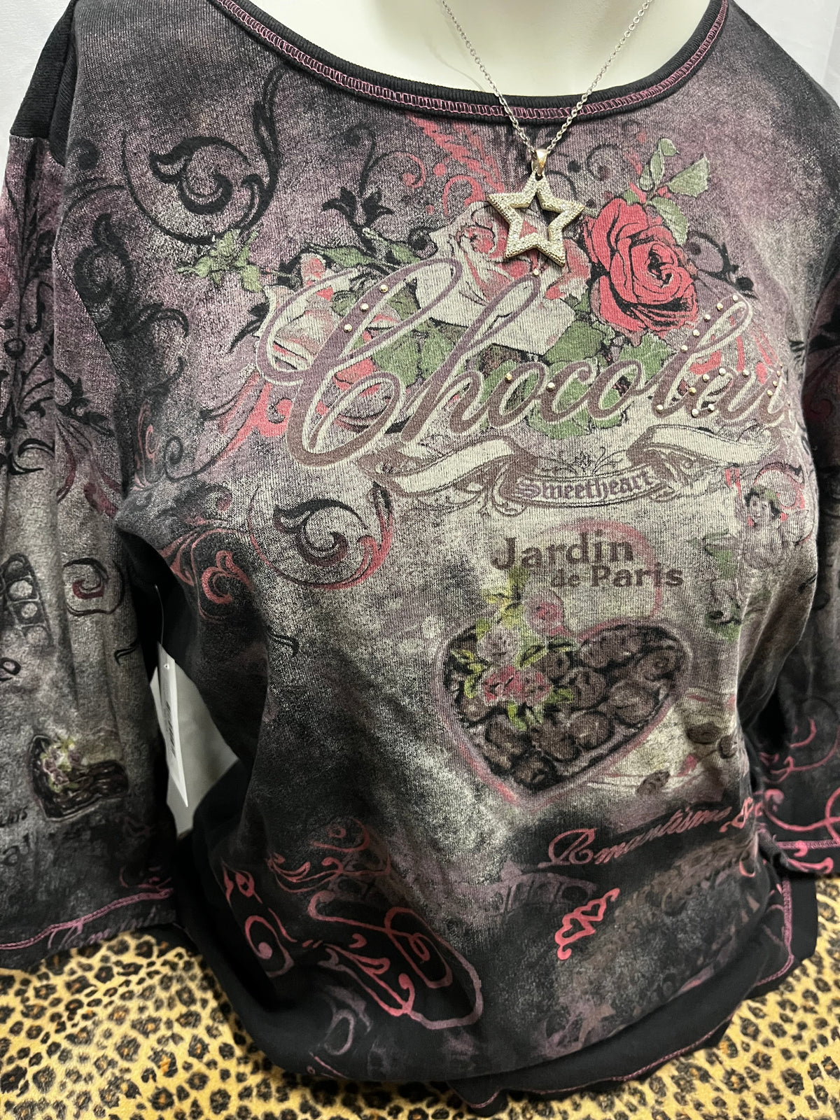 XL - Jess & Jane Y2K Chocolate Rhinestone Graphic Top