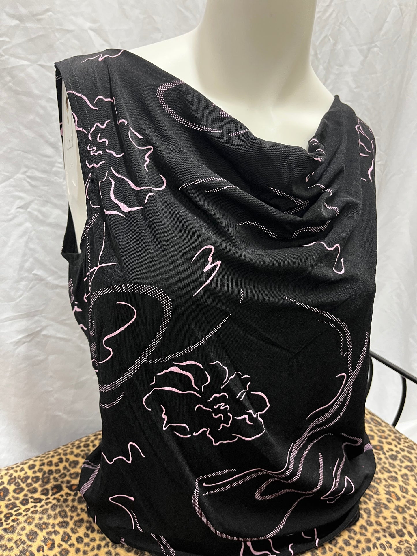 M/L - Clientele 90s Patterned Slouch Neck Blouse