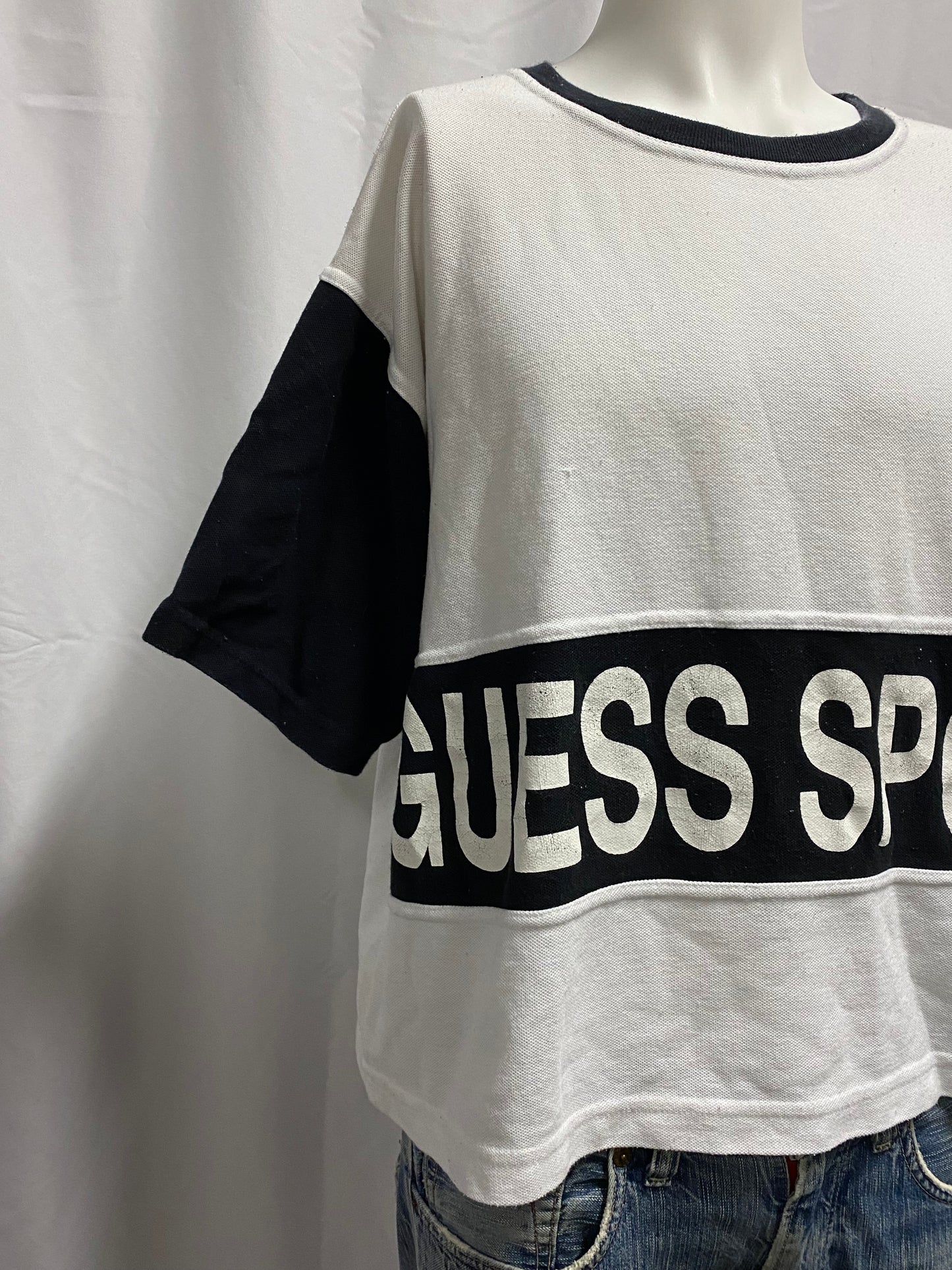 L/XL - Guess Sport 80s Boxy Graphic Tee
