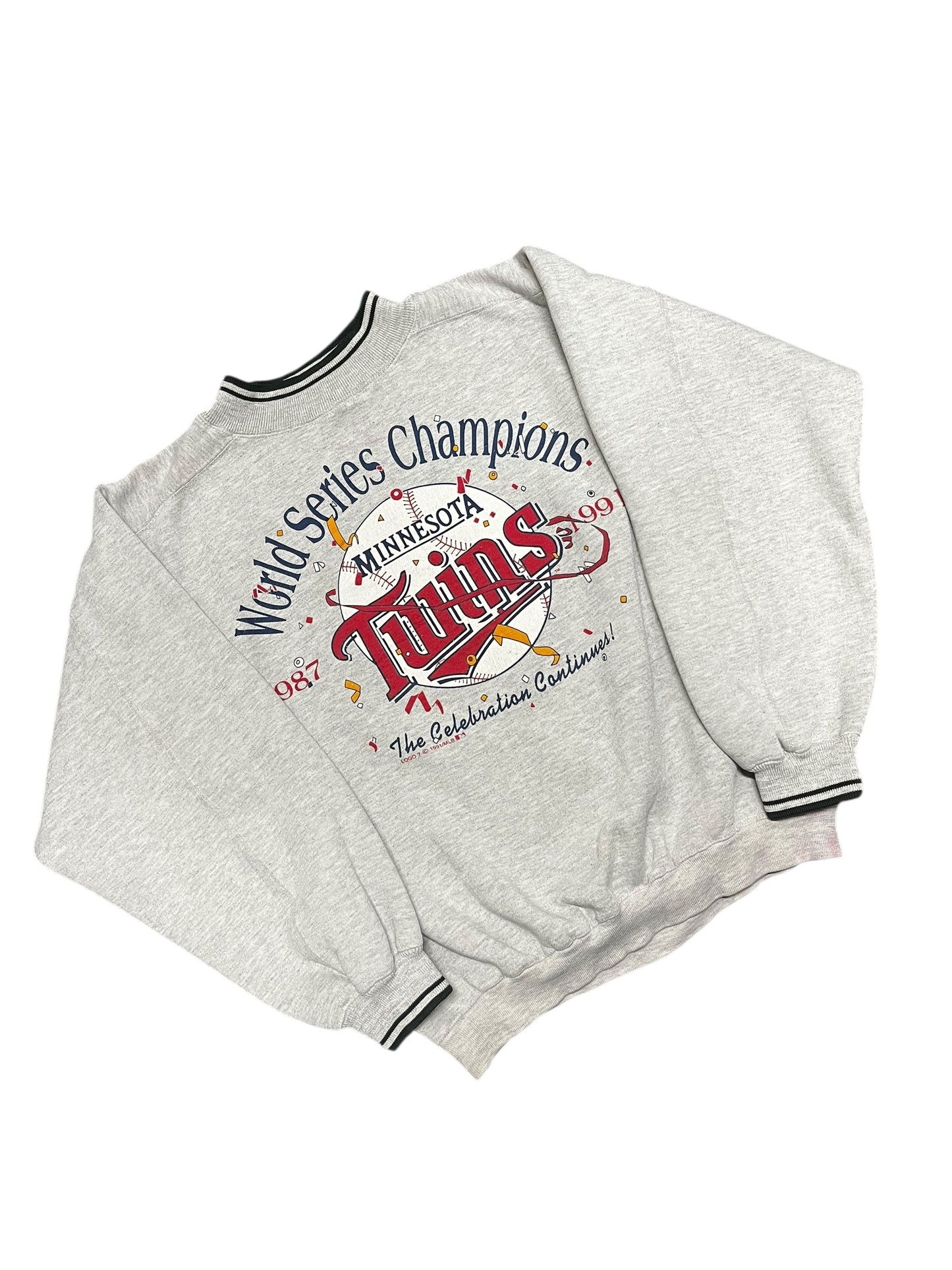 M - Minnesota Twins 1991 MLB Graphic Sweatshirt