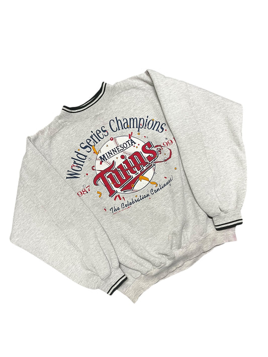 M - Minnesota Twins 1991 MLB Graphic Sweatshirt