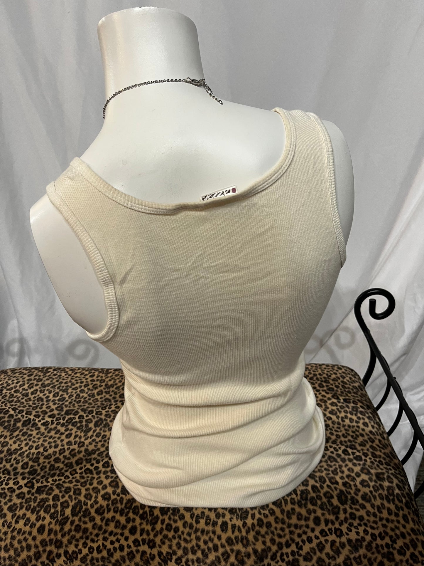 M/L - No Boundaries Y2K Rhinestone Ribbed Tank Top