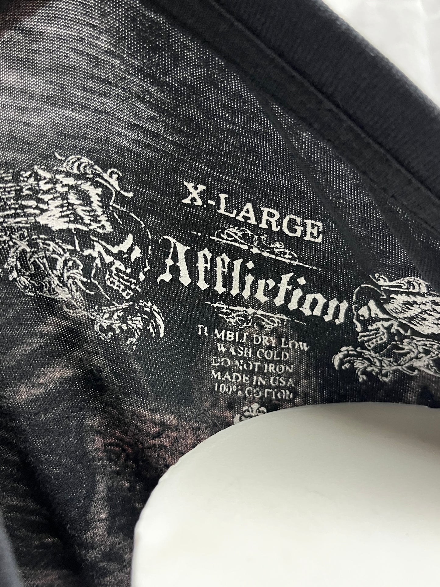 XL - Affliction Y2K Gothic Rhinestone Graphic Tee