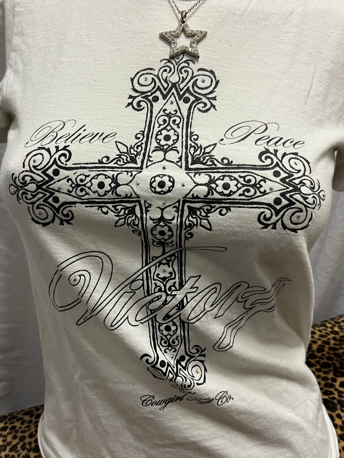 S - Cowgirl Tuff Y2K Victory Cross Graphic Top