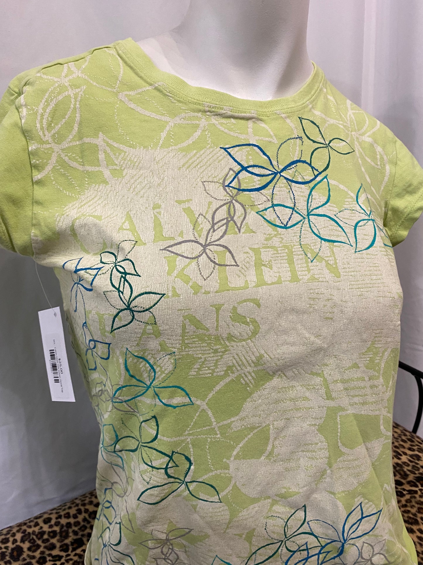 M/L - Calvin Klein Y2K Green Floral Top