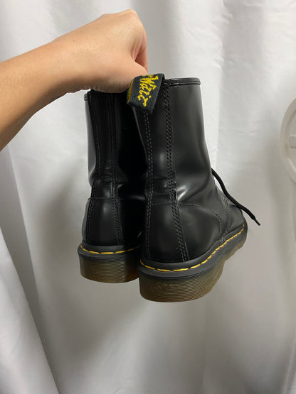 EU 39 - Dr. Martens Lace-Up Boots