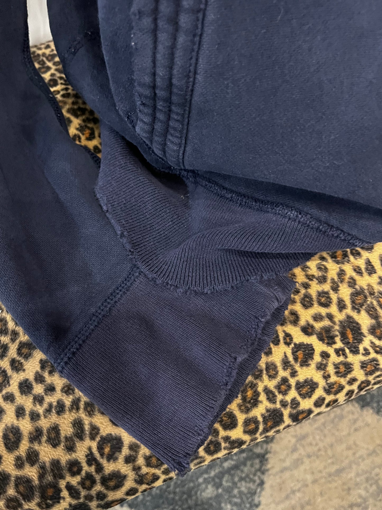 L - Hollister 2000s Applique Heavy Hoodie