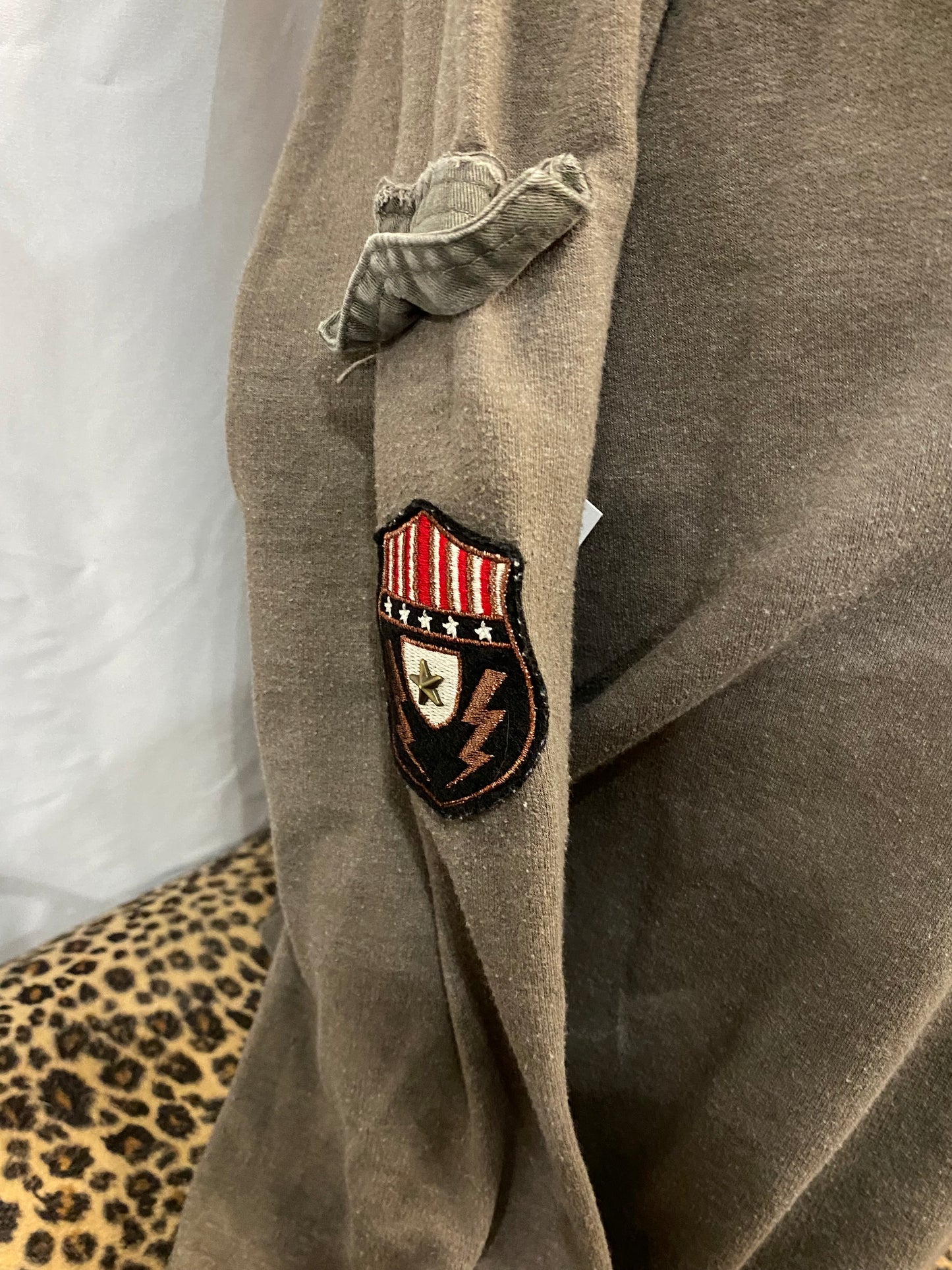 M/L - Army Green 2000s Pocket Long Sleeve