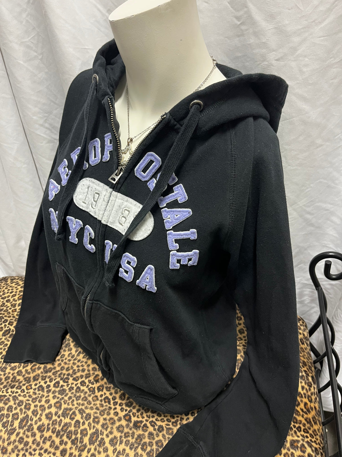 M - Aeropostale NYC 2010s Zip Hoodie