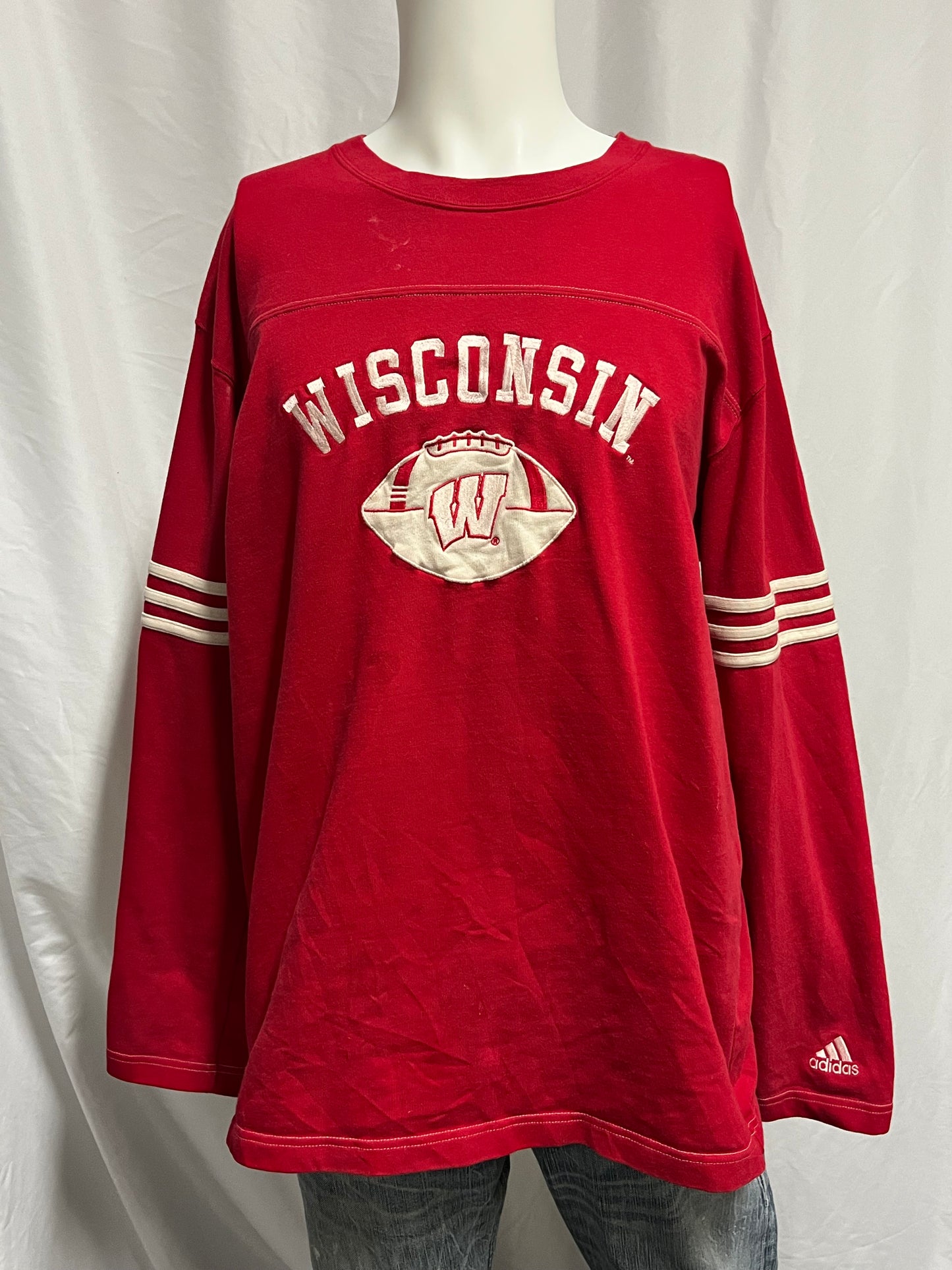 XL - University of Wisconsin 90s Varsity Style Sweatshirt