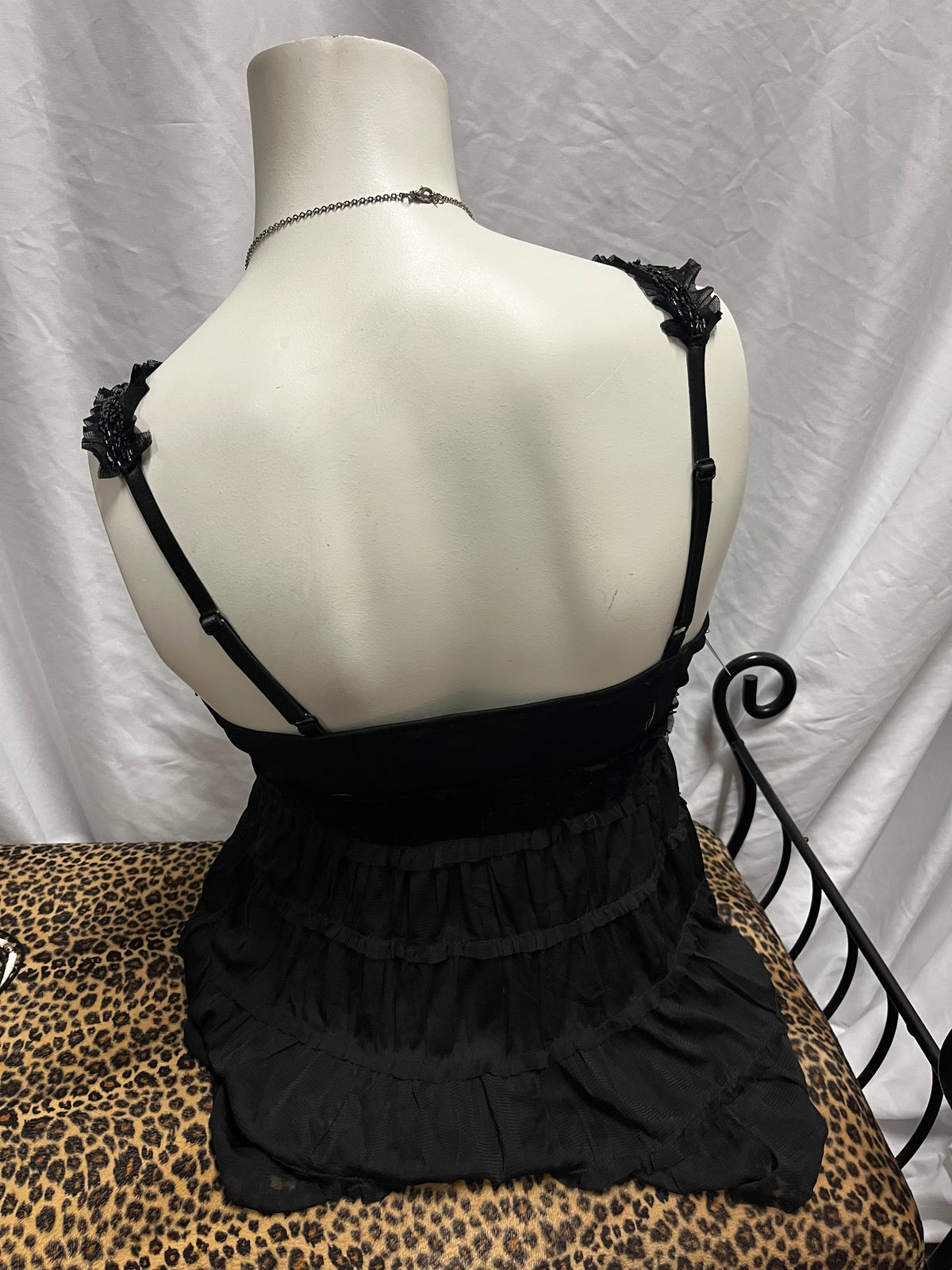 M - Forever 21 Y2K Beaded Tiered Cami Top