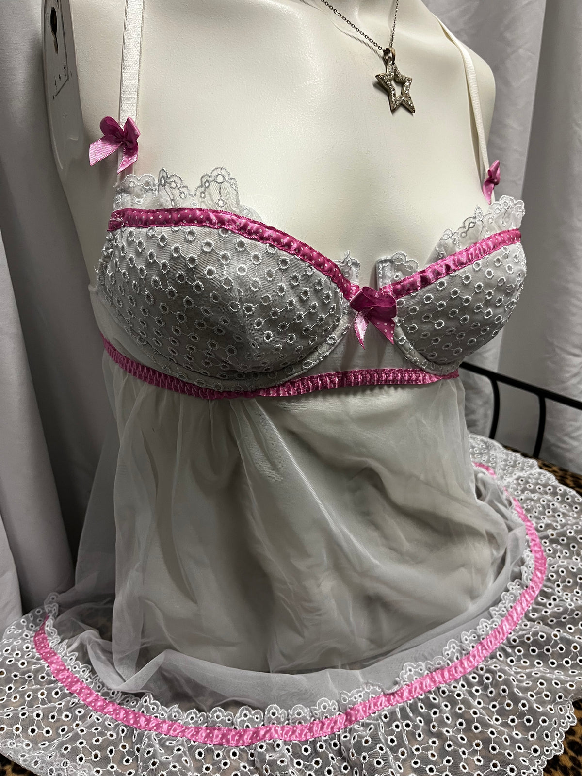 M - La Senza 2000s White + Pink Polka Dot Bra Cami Top