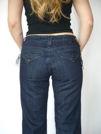 29" Buffalo Headstock Y2K Bell Bottom Jeans