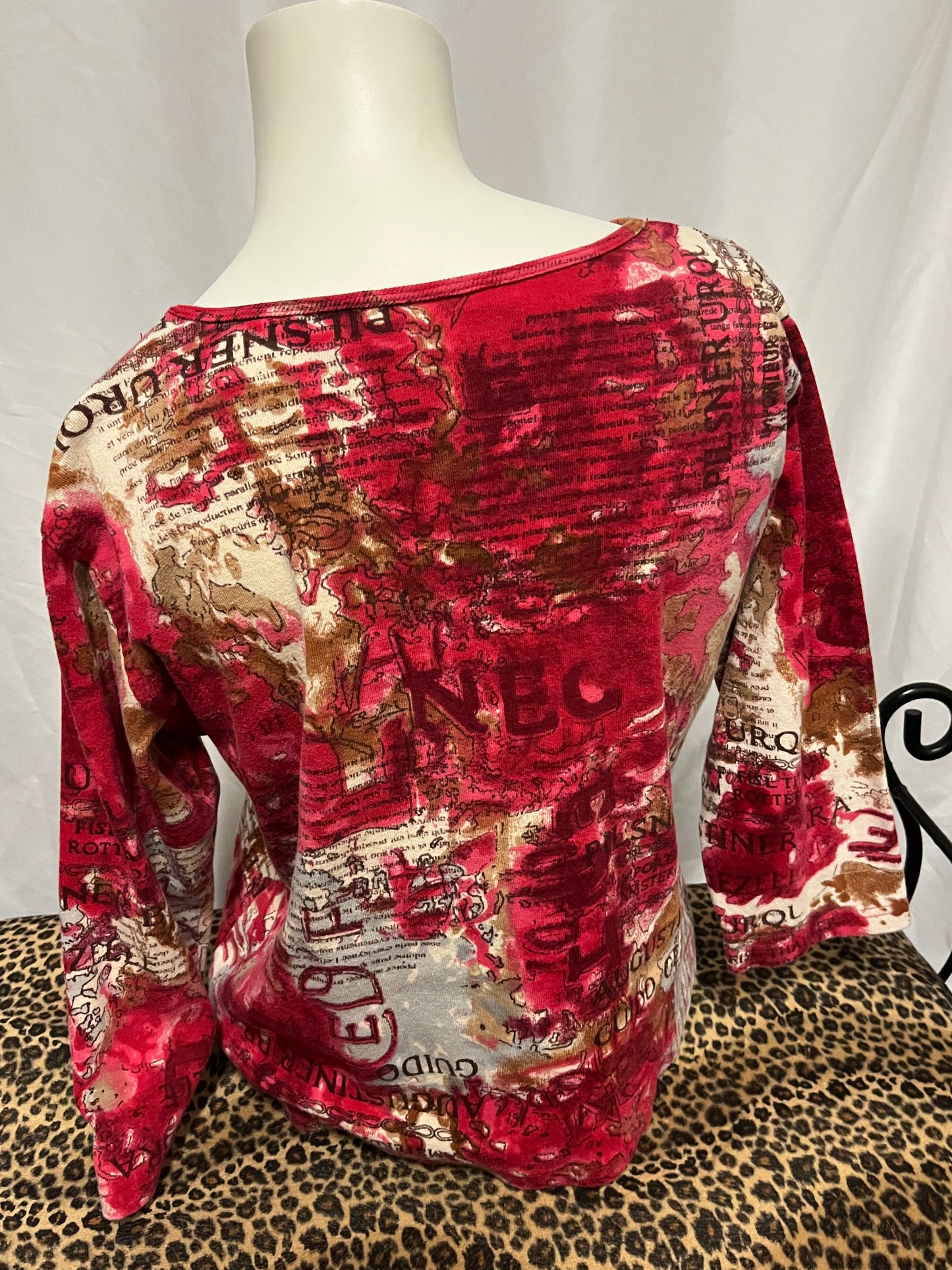 M - Passports AOP Pink Sequin Graphic Top