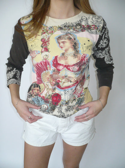 ITSUS L'Amour Graphic Top