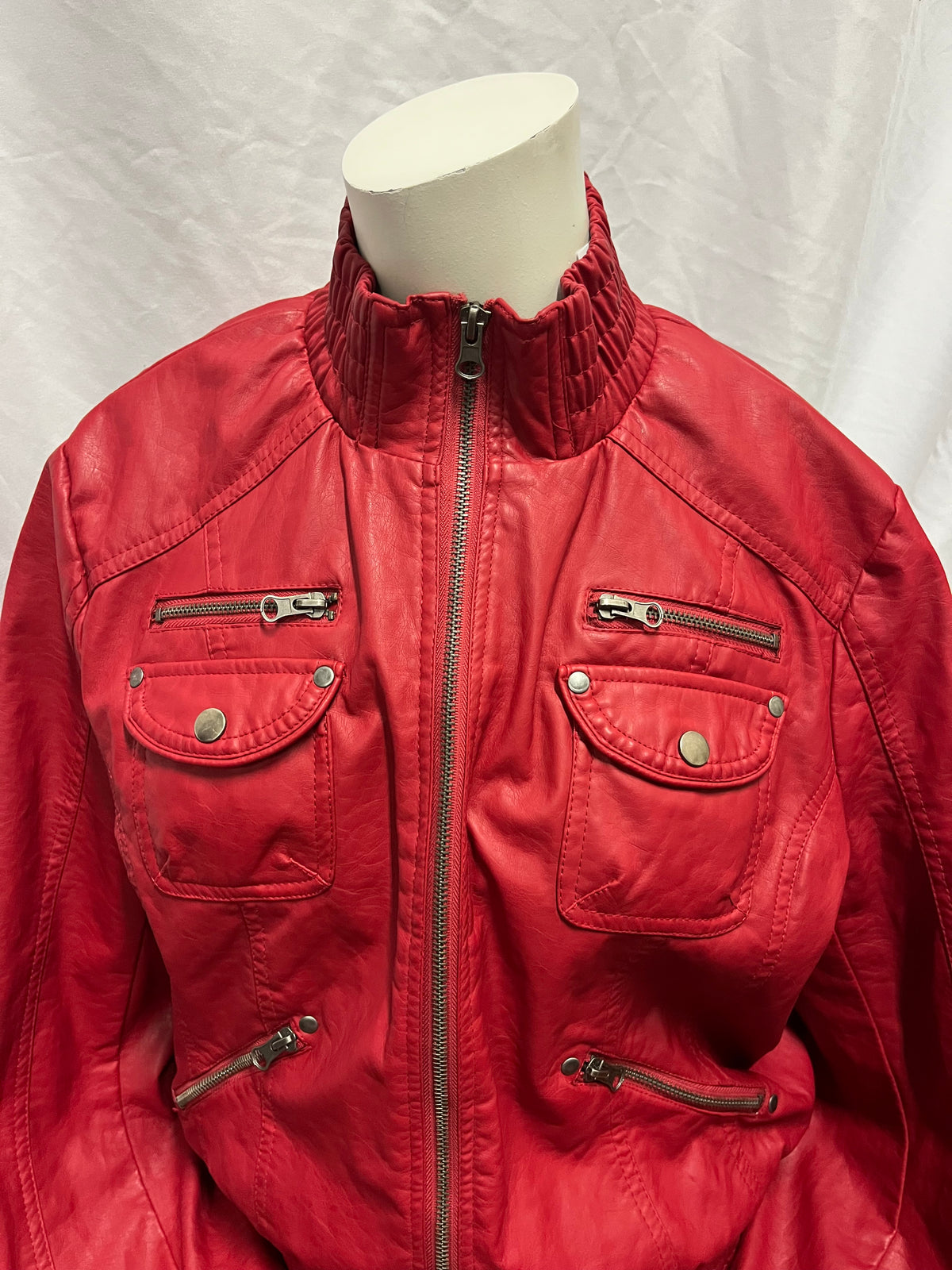 L/XL - Suzy Y2K Red Faux Leather Fitted Jacket