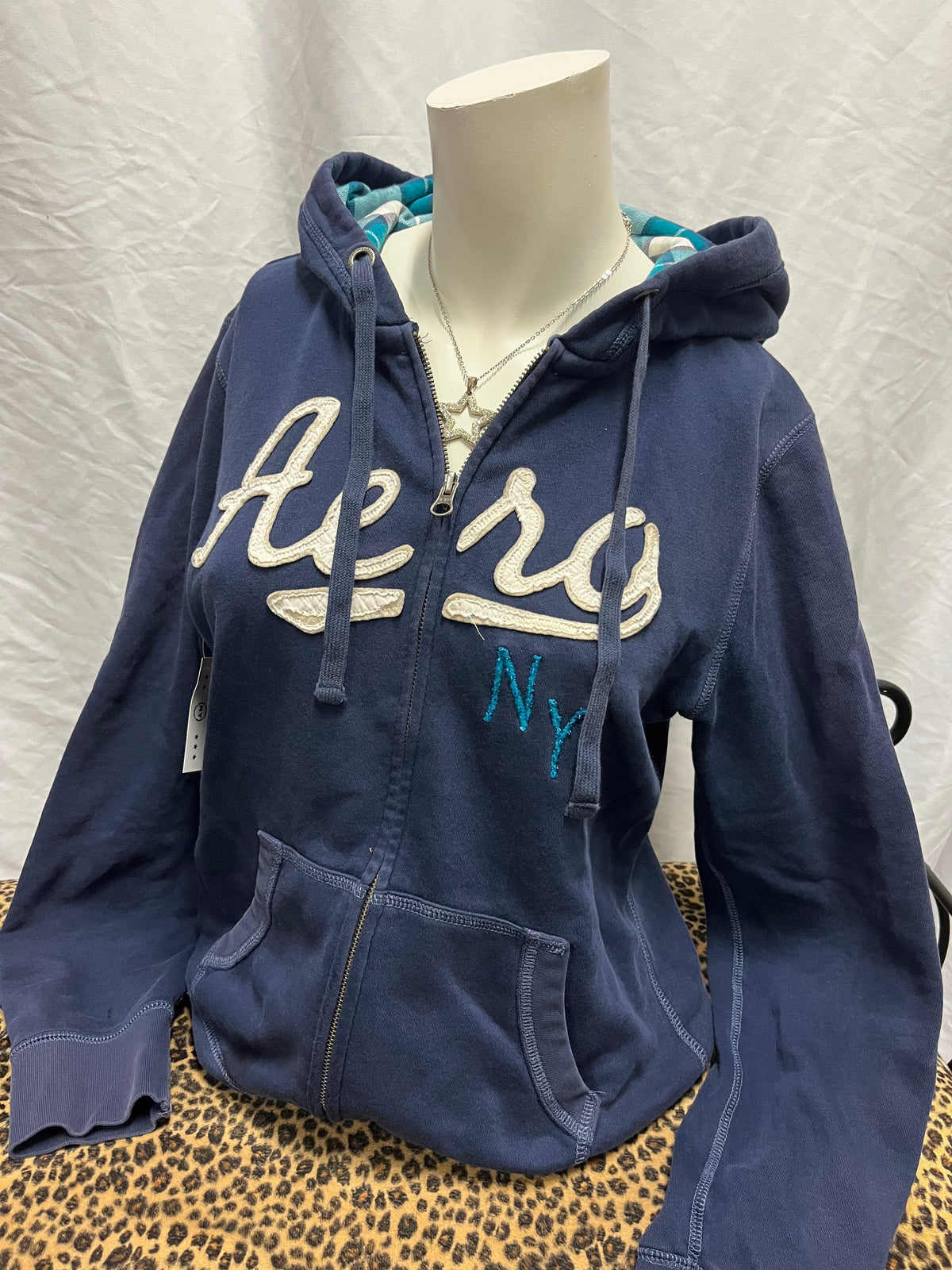 L - Aeropostale NY 2010s Navy Applique Zip Hoodie