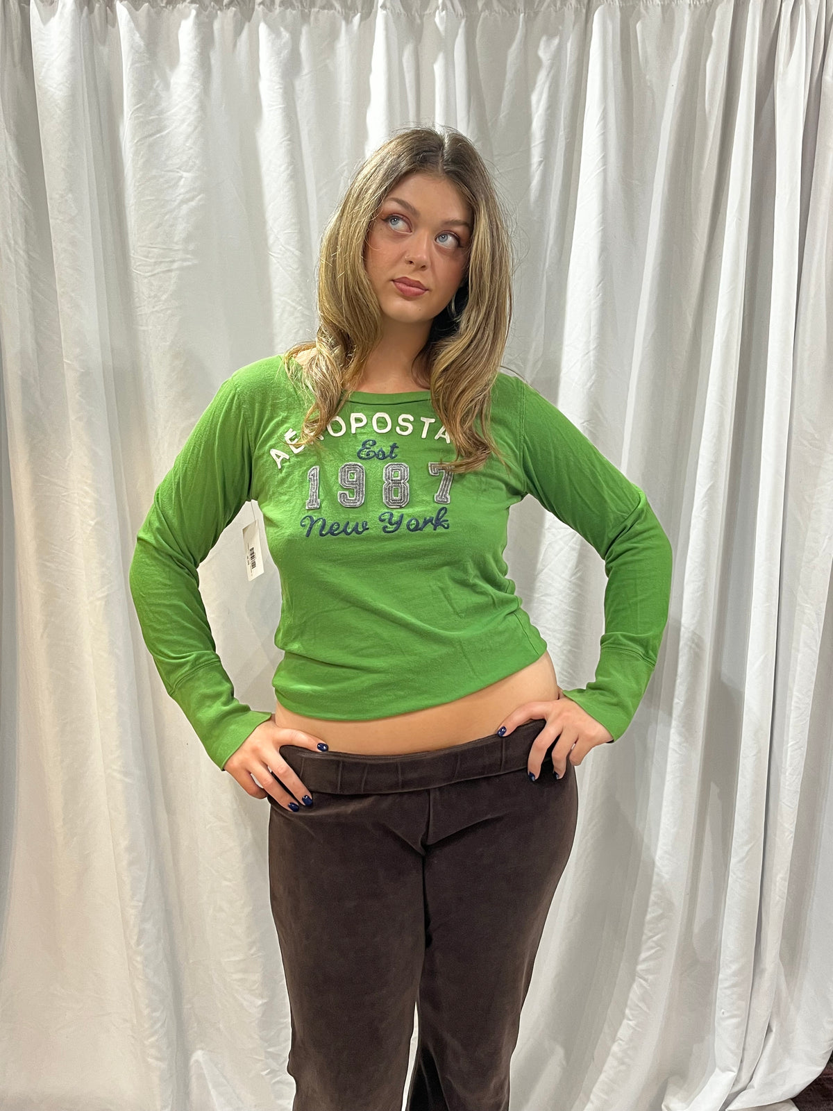 XL - Aeropostale Y2K Green Applique Long Sleeve