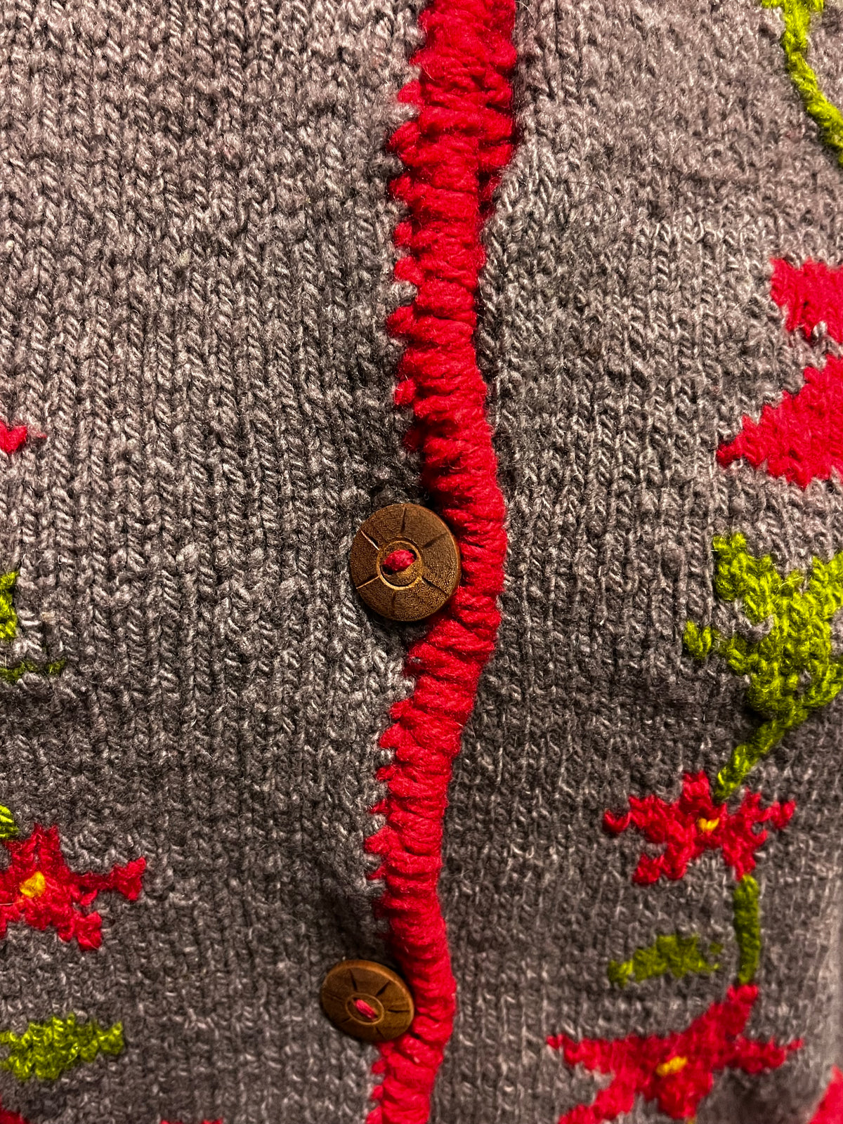 M/L - Altifibers Alpaca Wool Flower Sweater