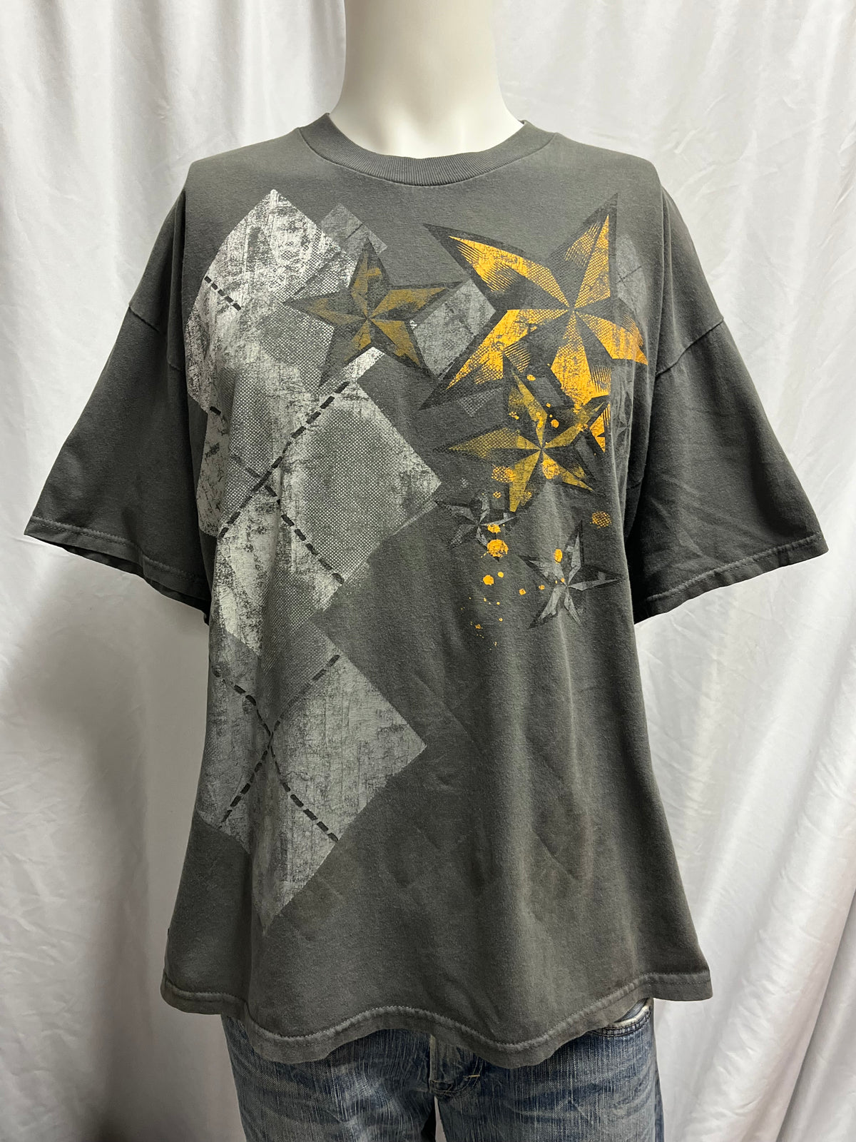 XL - Y2K Argyle + Stars Graphic Tee