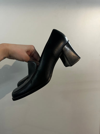 7.5 - Mantles Black Faux Leather Heeled Loafers
