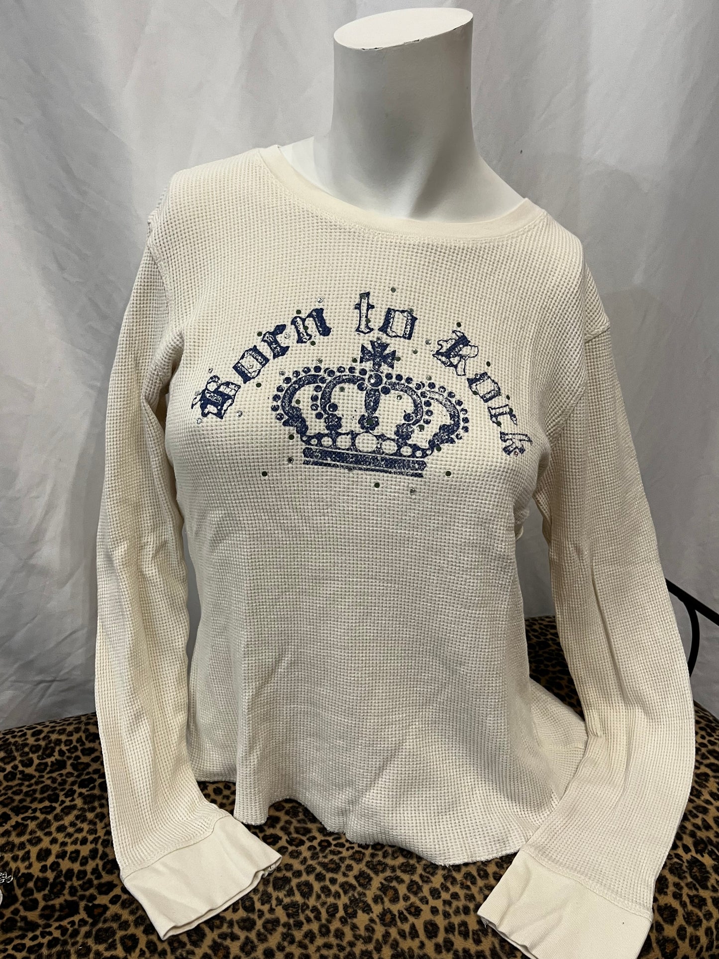 L - Born To Rock Y2K Graphic Thermal Top