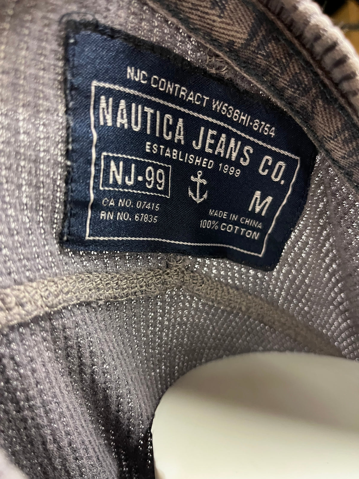 M - Nautica Jeans Y2K Grey Applique Thermal