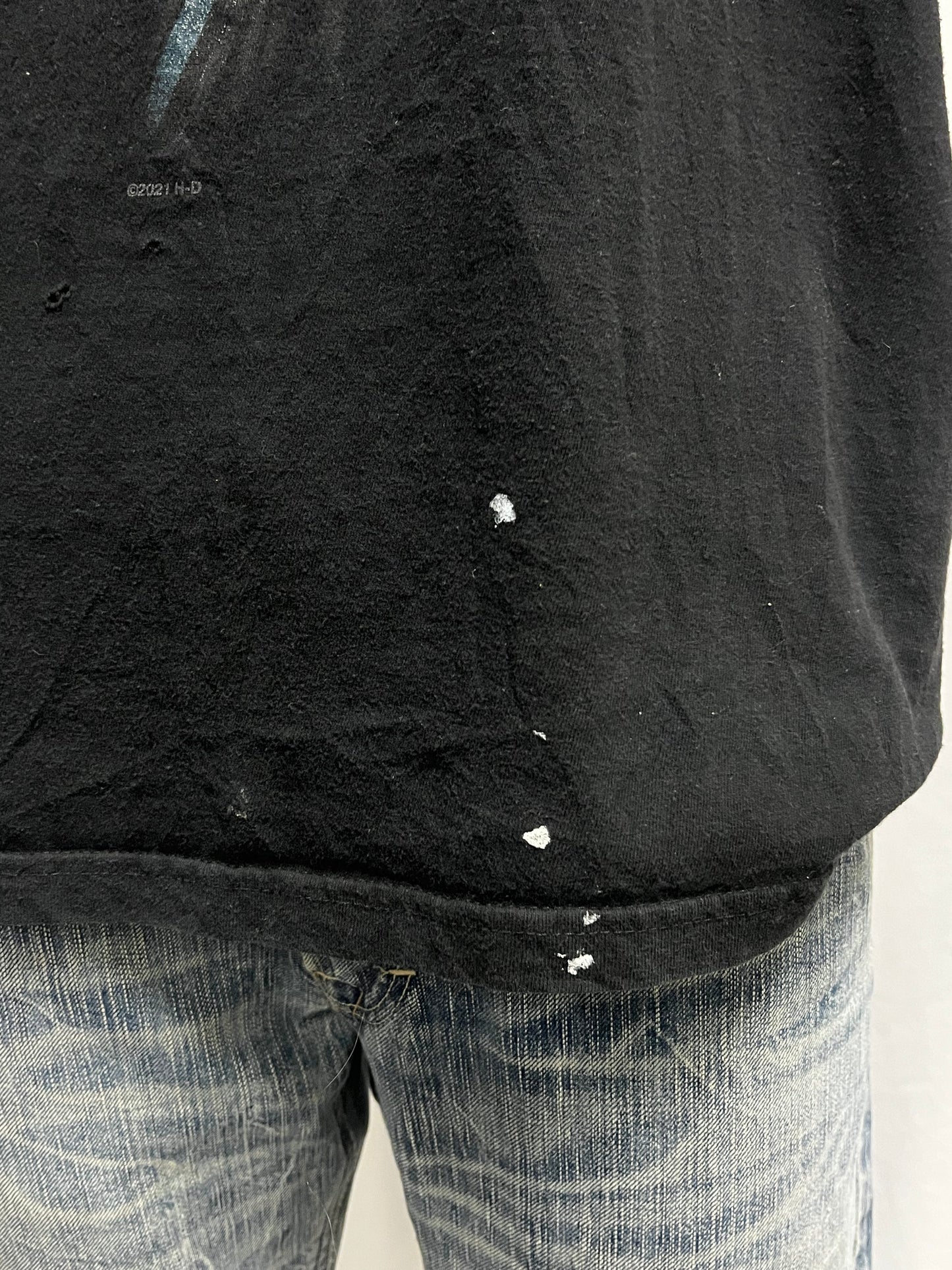 L - Harley Davidson Skull Graphic Tee
