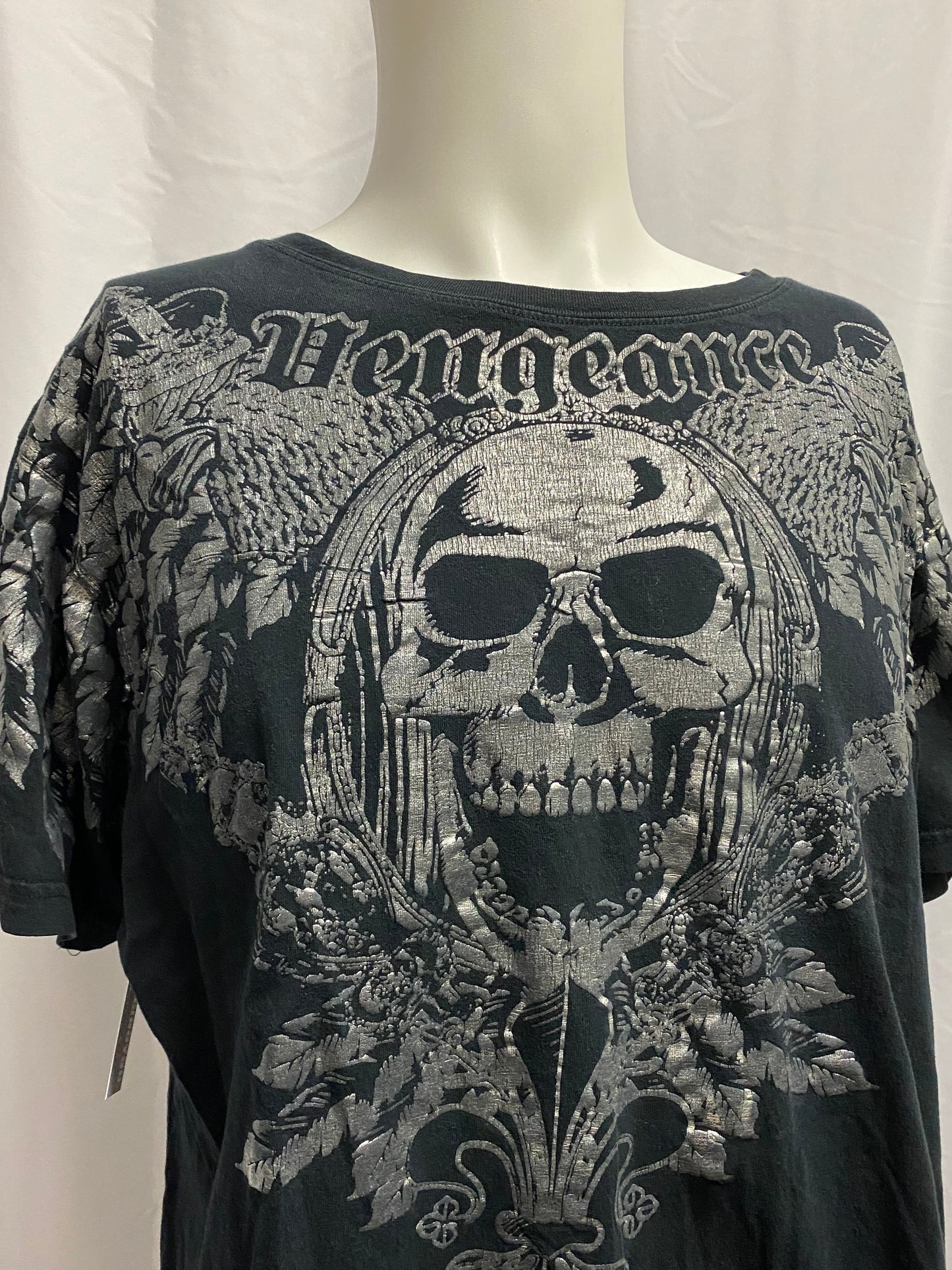 XL - Urban Heritage Gothic Graphic Boxy Tee