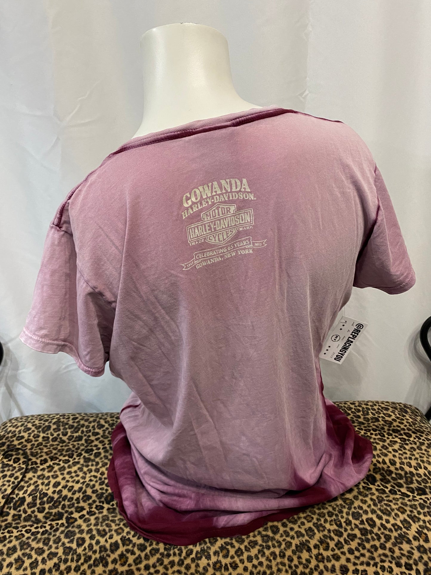 XL - Harley Davidson Pink Gothic V-Neck Top